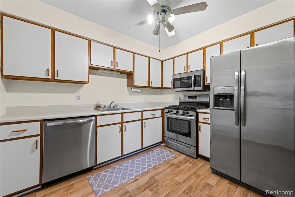3779 Heritage Parkway Property Photo 15