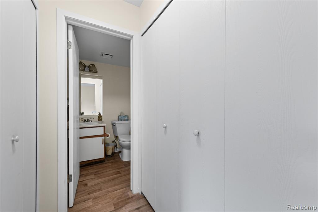 3779 Heritage Parkway Property Photo 19