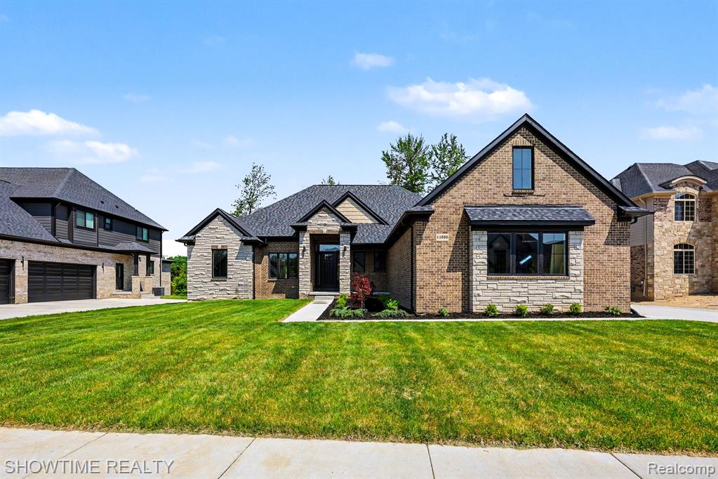 11695 ENCORE Drive Property Photo 1