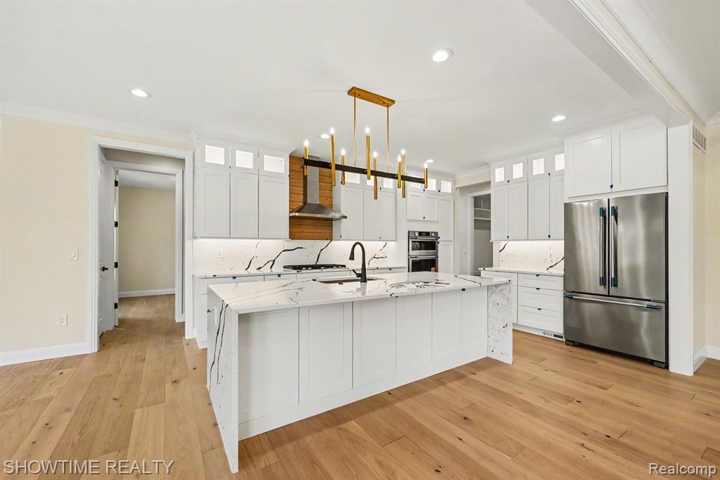 11695 Encore Drive Property Photo 8