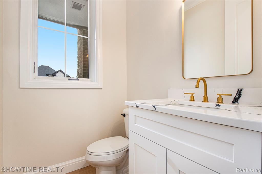 11695 Encore Drive Property Photo 17