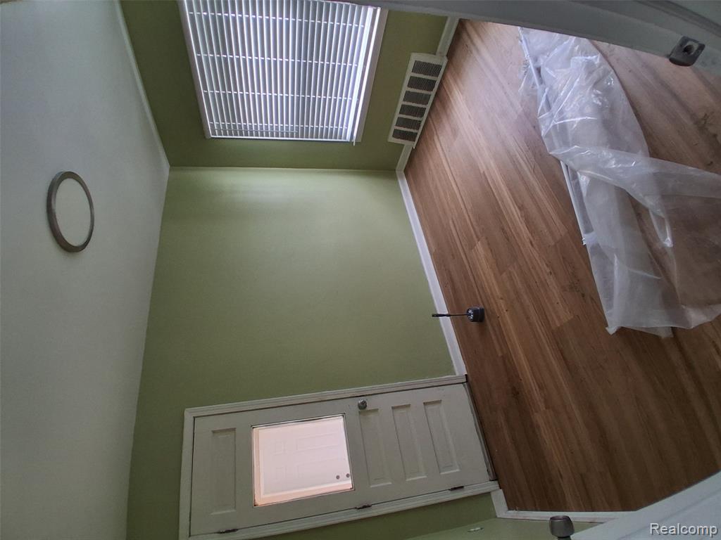19726 Woodingham Drive Property Photo 6