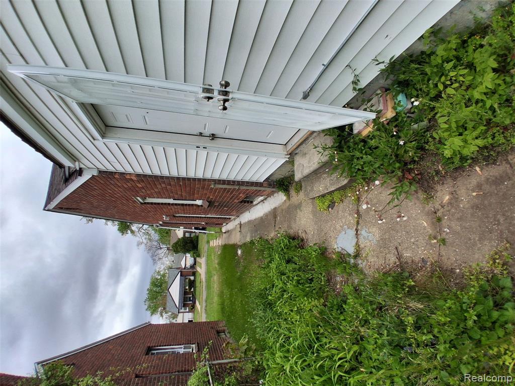19726 Woodingham Drive Property Photo 40