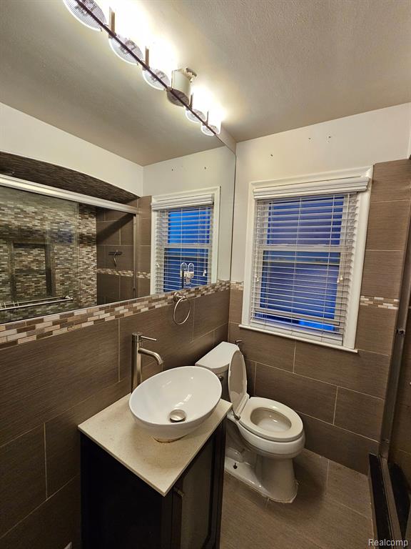 1501 N Silvery Lane Property Photo 18