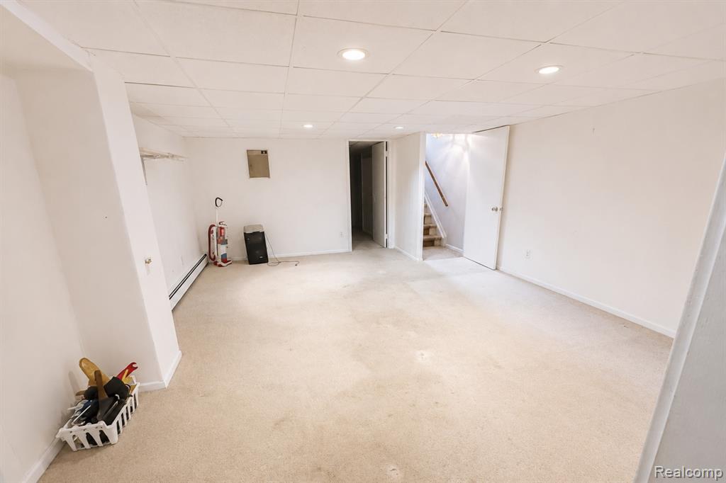 61227 Heritage Property Photo 14