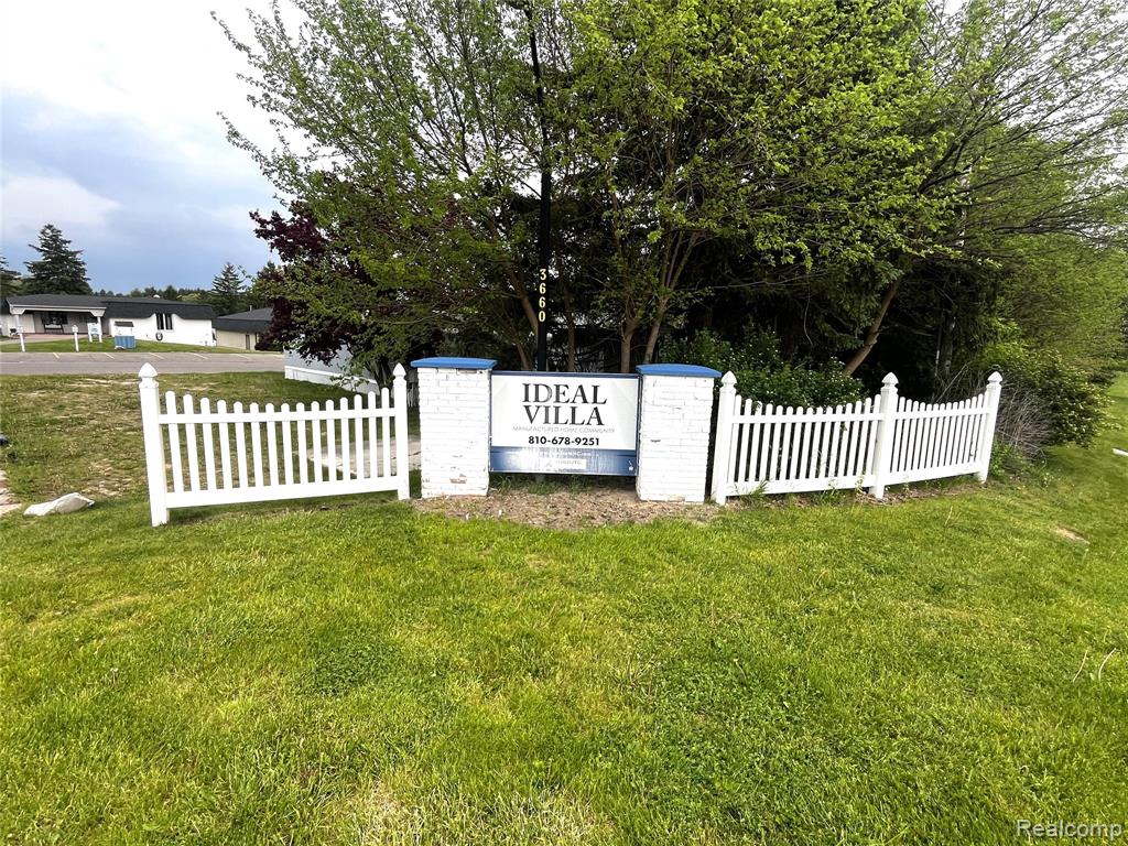 80 Pool Drive Property Photo 2