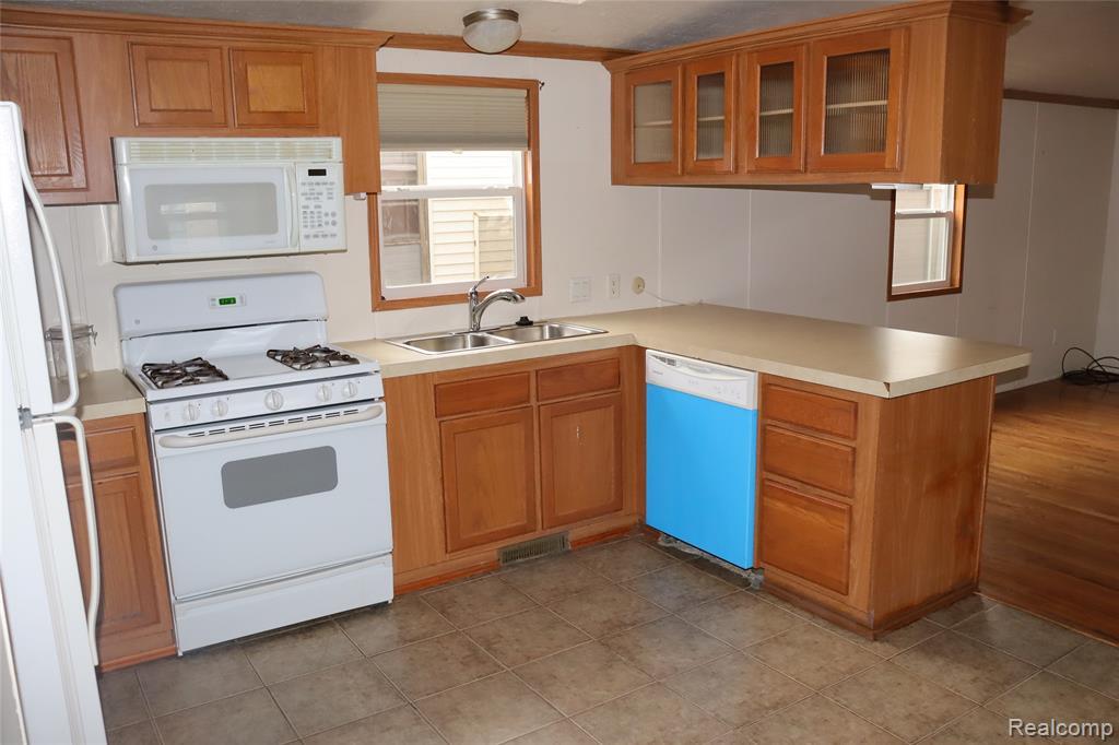179 Terri Dr. Property Photo 16