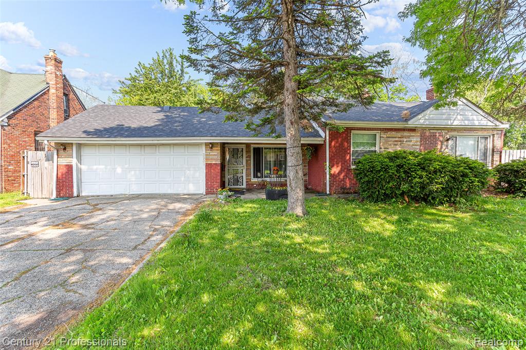 3231 Spruce Street Property Photo 1