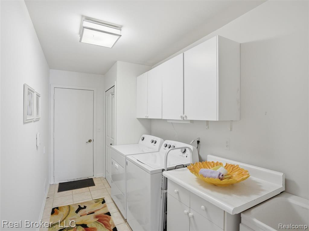 2710 Maitland Drive Property Photo 16