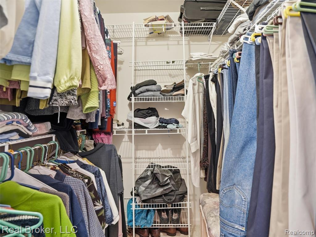 2710 Maitland Drive Property Photo 23