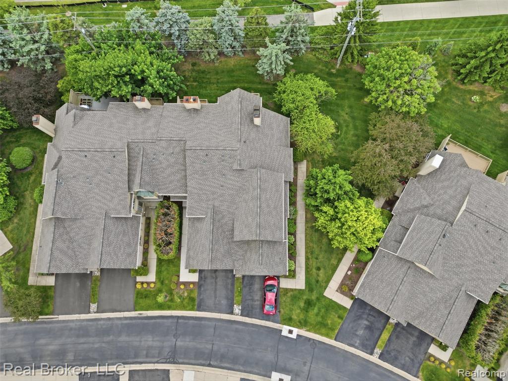 2710 Maitland Drive Property Photo 44