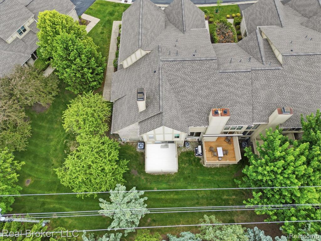 2710 Maitland Drive Property Photo 45