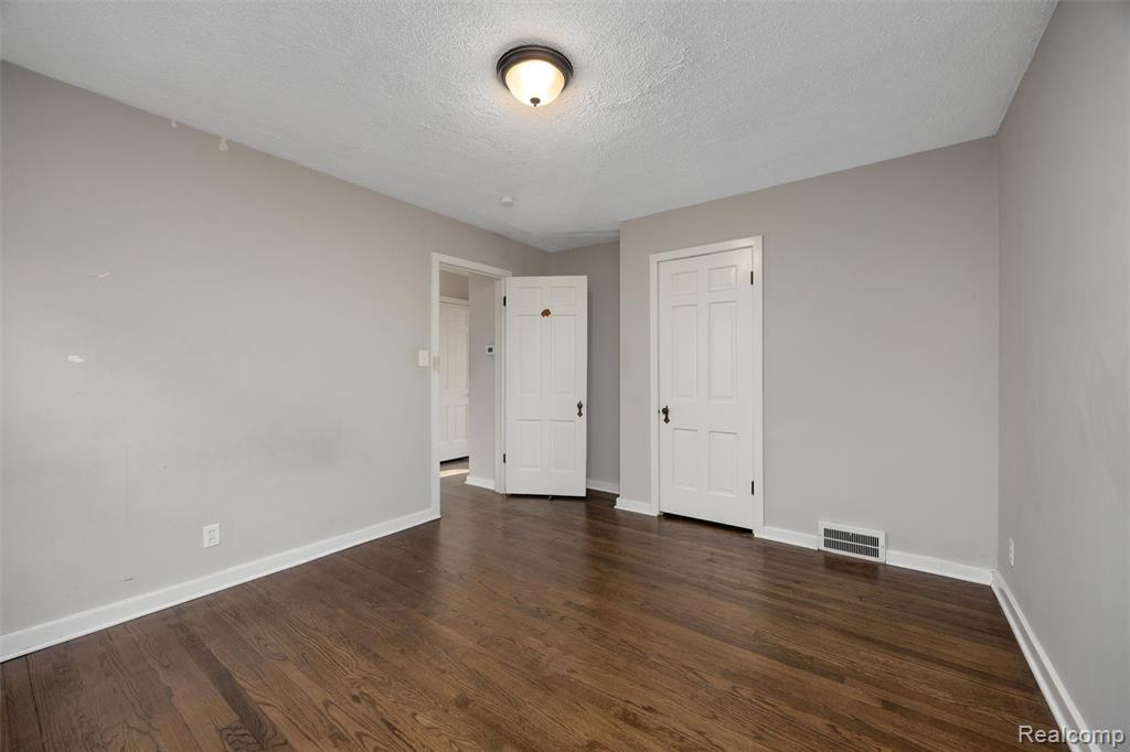 20701 Toles Lane Property Photo 8