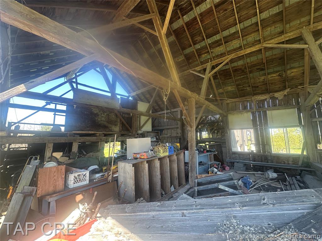 2273 S M 65 Highway Property Photo 8
