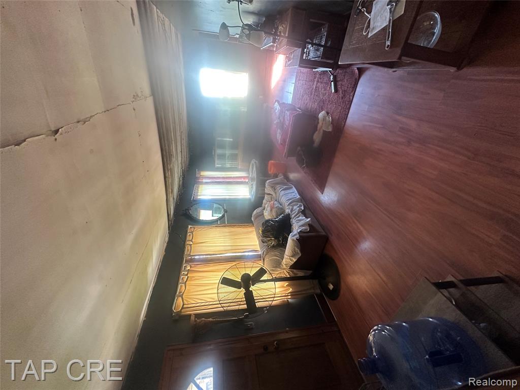 2273 S M 65 Highway Property Photo 12