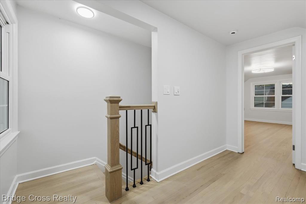 1790 Humphrey Avenue Property Photo 20