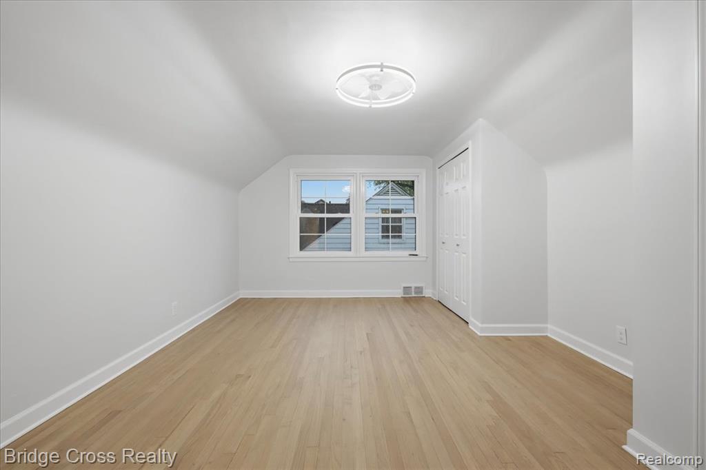 1790 Humphrey Avenue Property Photo 22