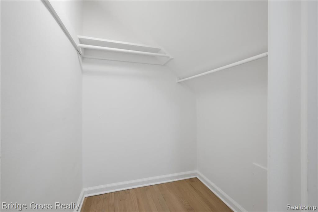1790 Humphrey Avenue Property Photo 25