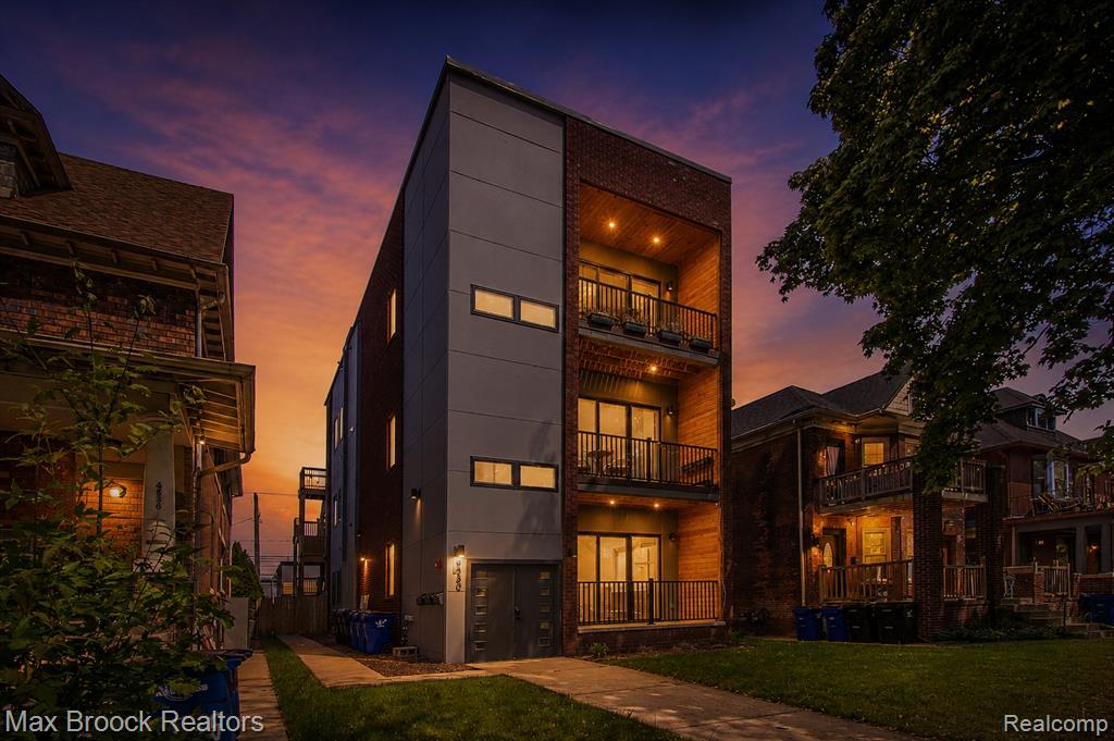 4530 Commonwealth Street Property Photo 1