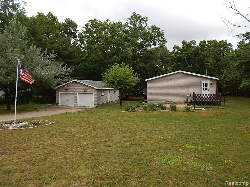 2389 W Maplehurst Drive Property Photo 1