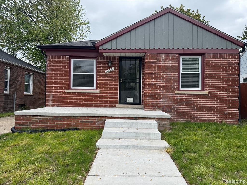 12621 Barlow Street Property Photo 1