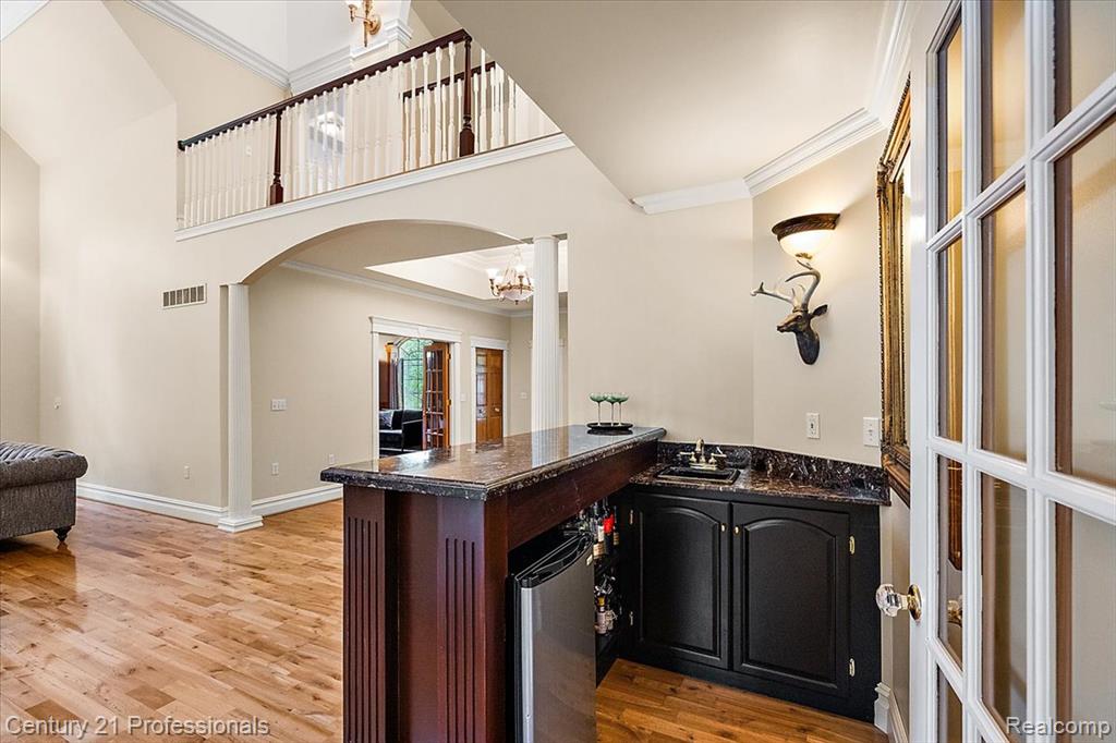 6705 College Park Drive Property Photo 23