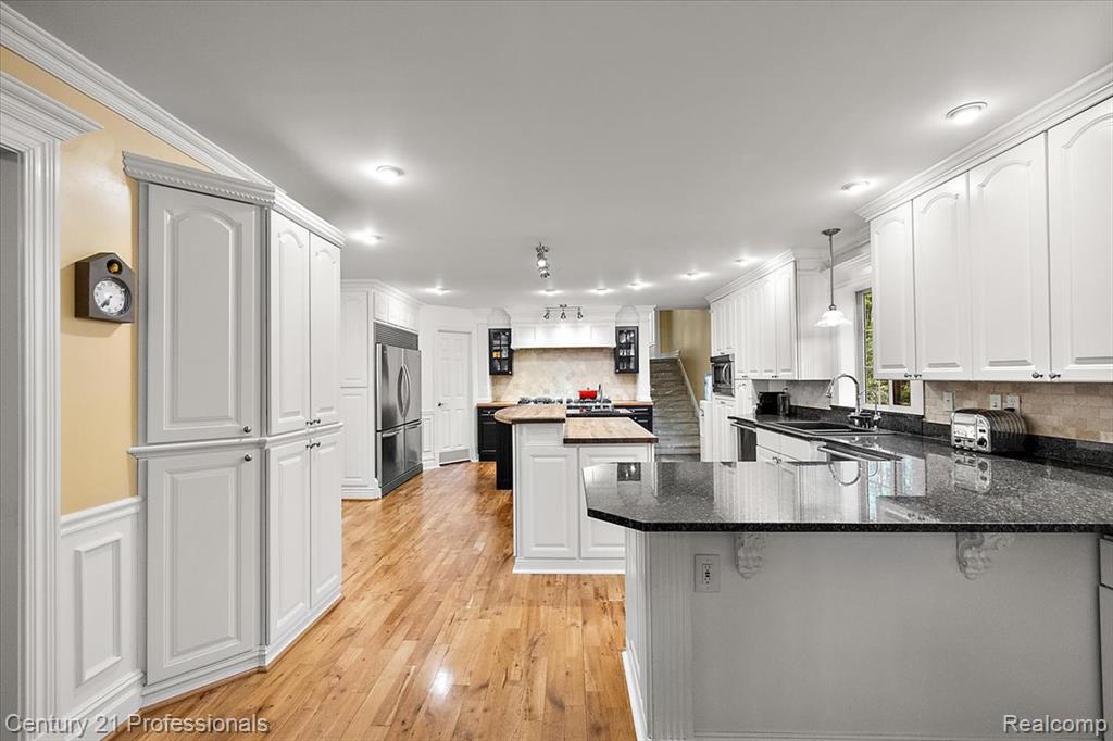 6705 College Park Drive Property Photo 35