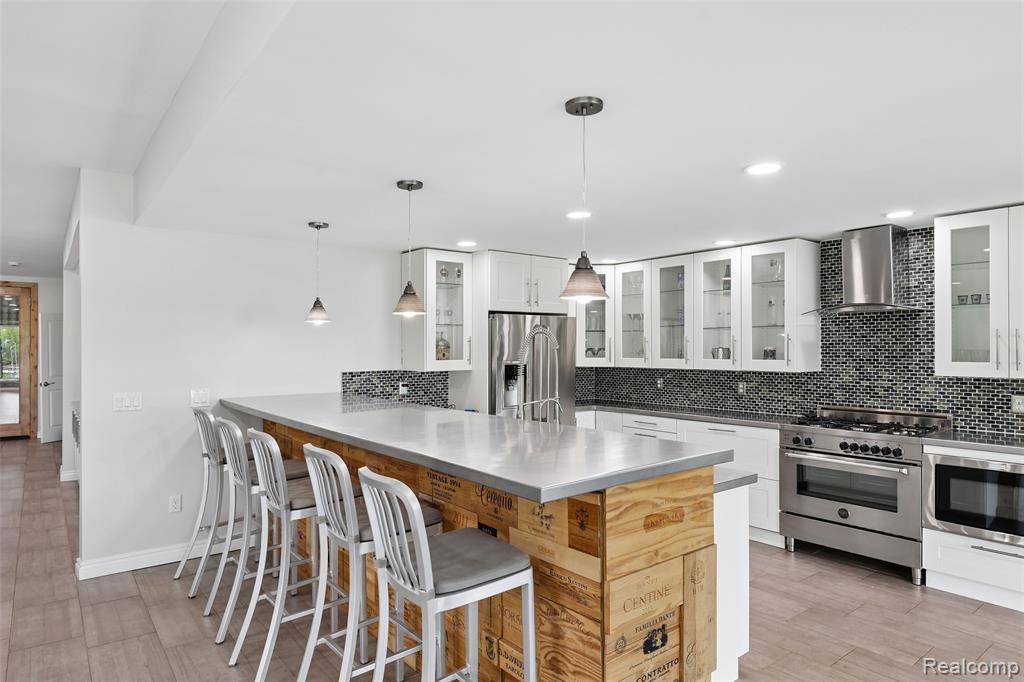 1600 Vanstone Drive Property Photo 36