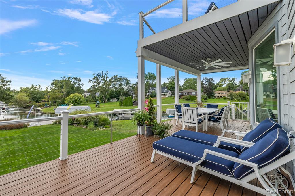 1600 Vanstone Drive Property Photo 48