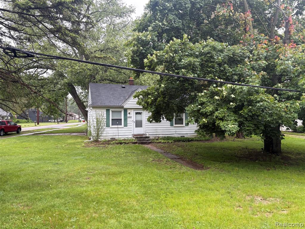 22517 Berg Road Property Photo 1