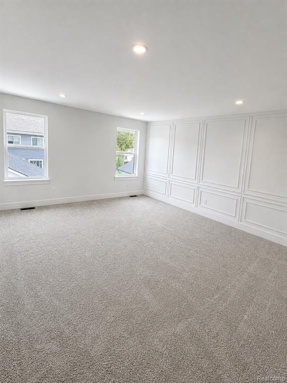 3153 Ellwood Ave. Property Photo 18