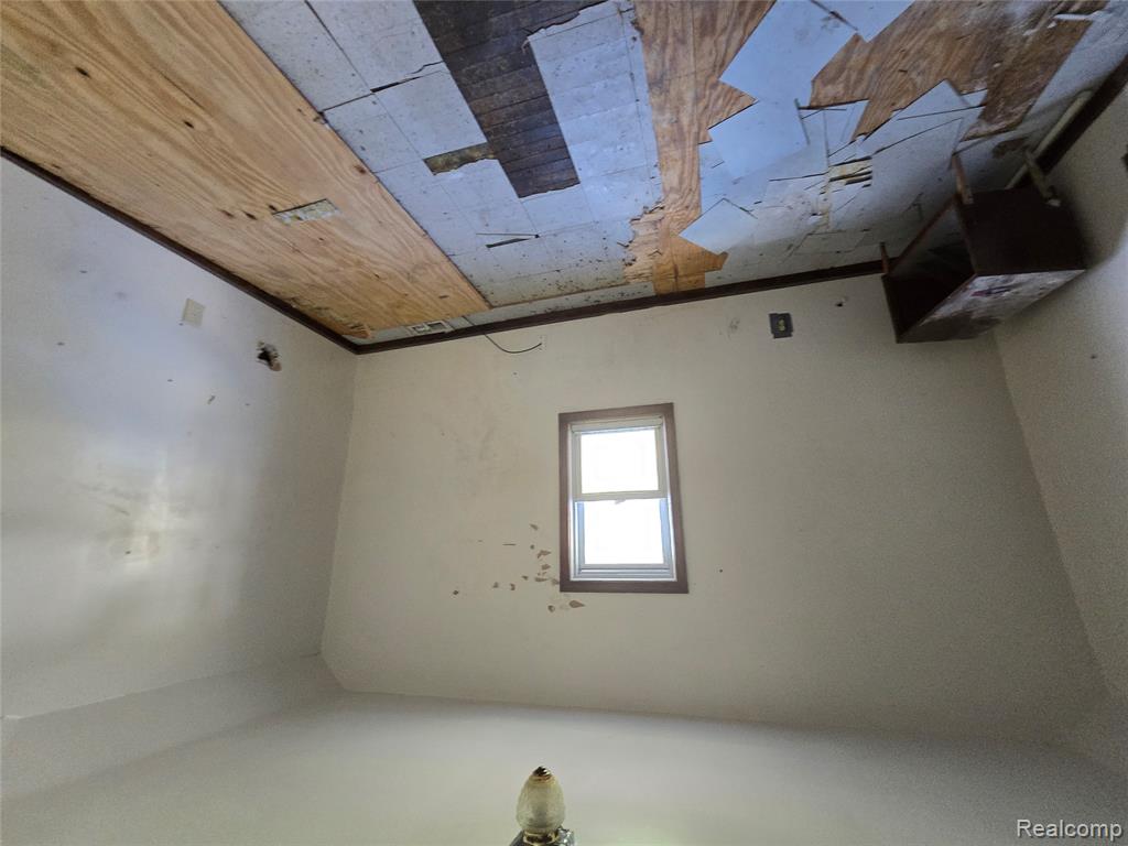 611 S 4th Avenue Property Photo 14