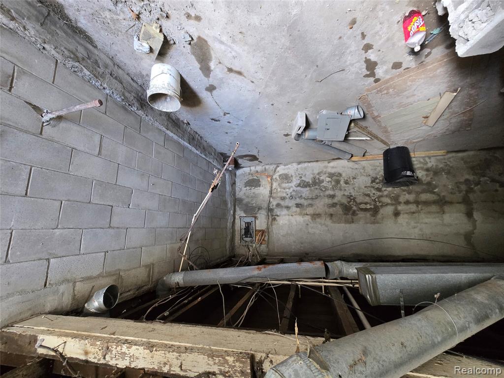 611 S 4th Avenue Property Photo 25