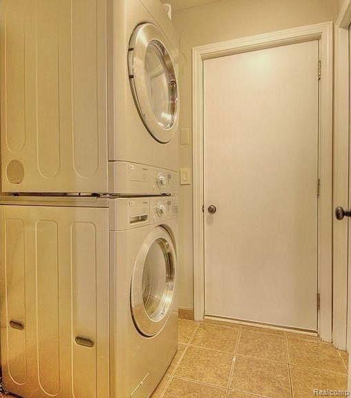 521 Cherry Grove Road Property Photo 8