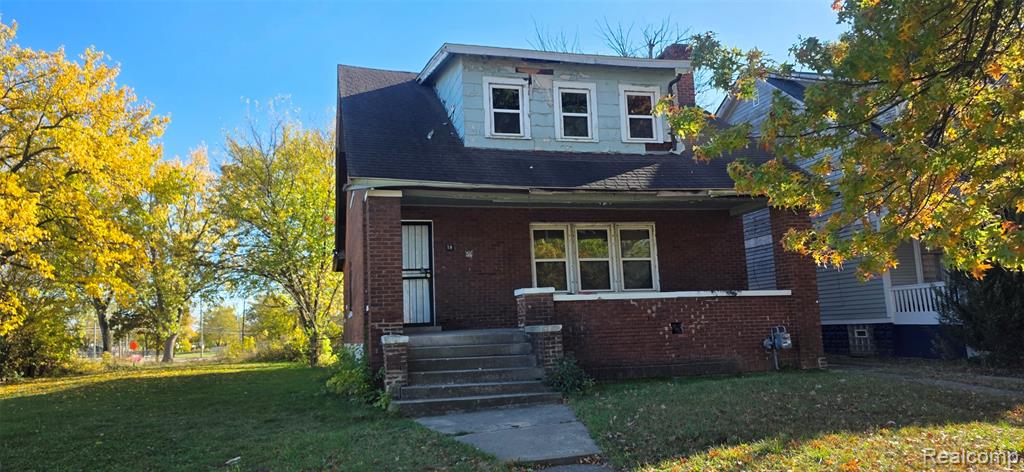 59 W. Parkhurst Property Photo 1