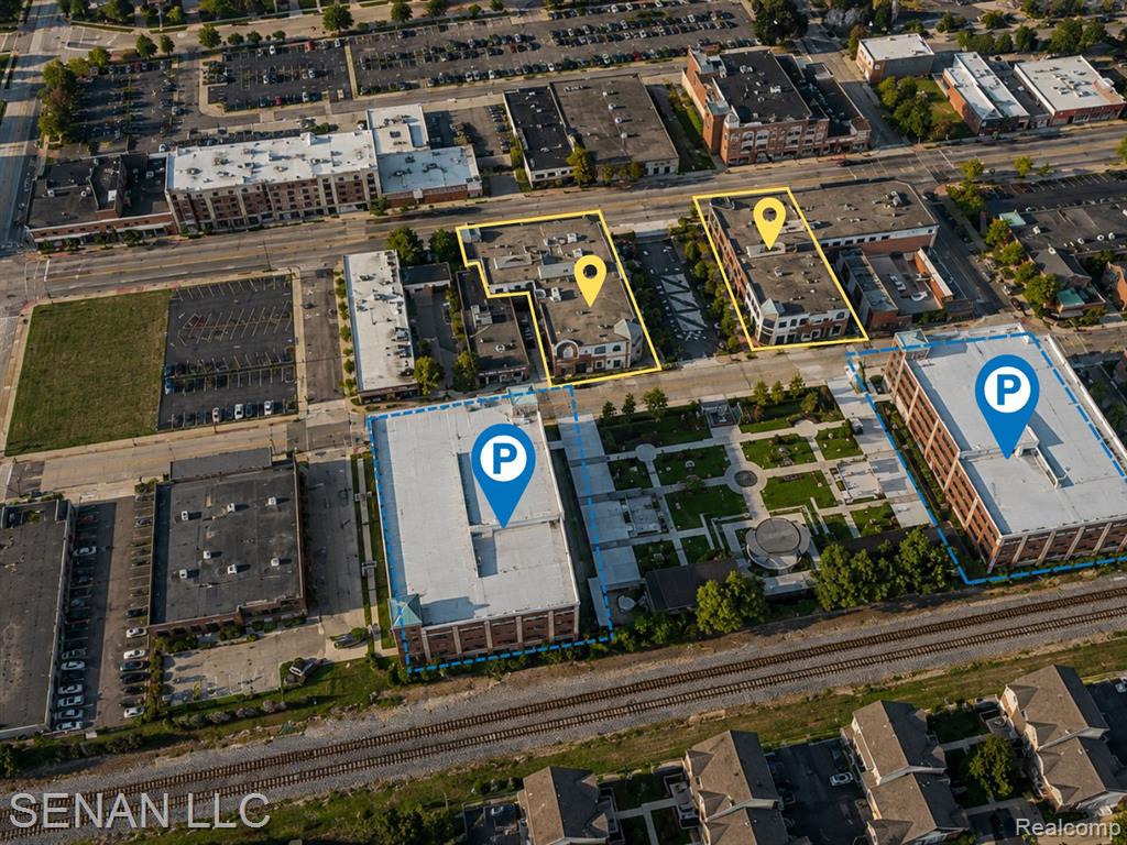 22241 Michigan Avenue Property Photo 16