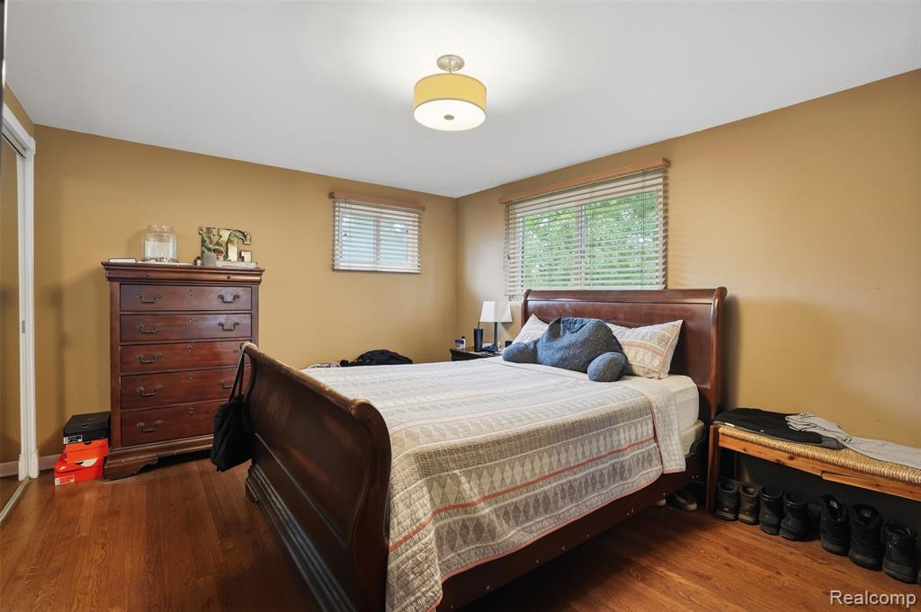 2478 Hiller Road Property Photo 18