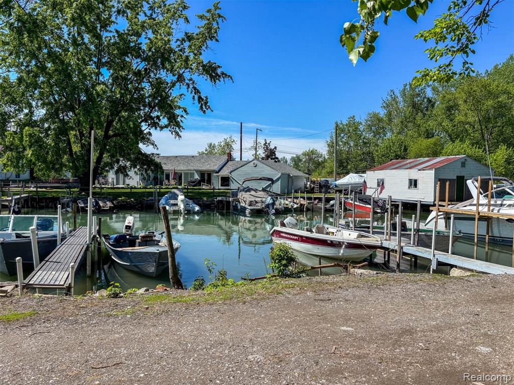River Ln River Lane Boat Wls Property Photo 6