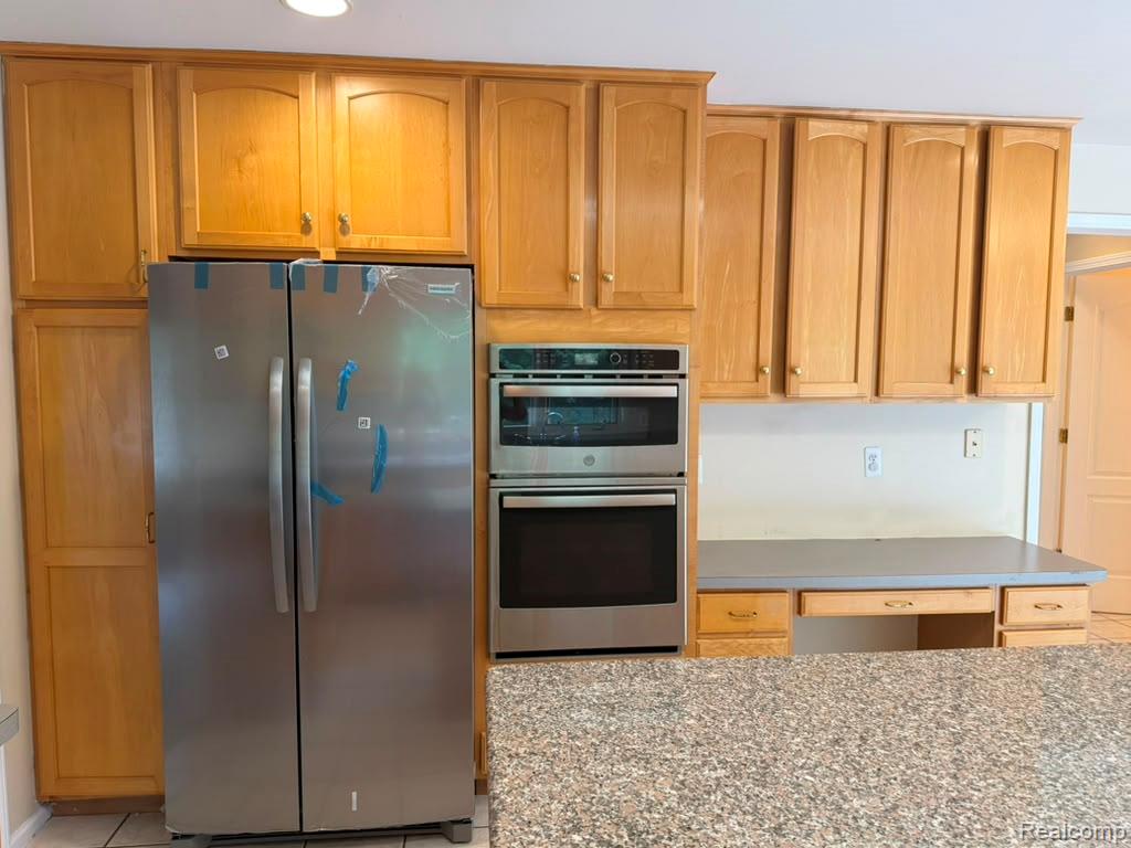 7782 Watford Drive Property Photo 9