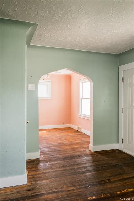 23122 Reynolds Avenue Property Photo 12