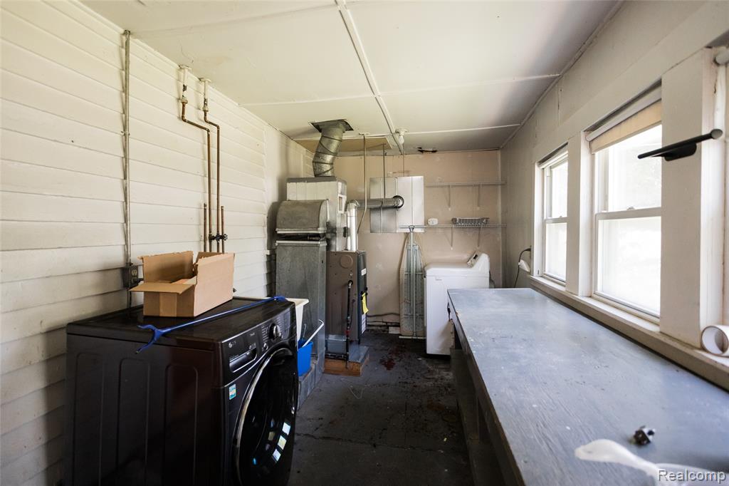 23122 Reynolds Avenue Property Photo 19