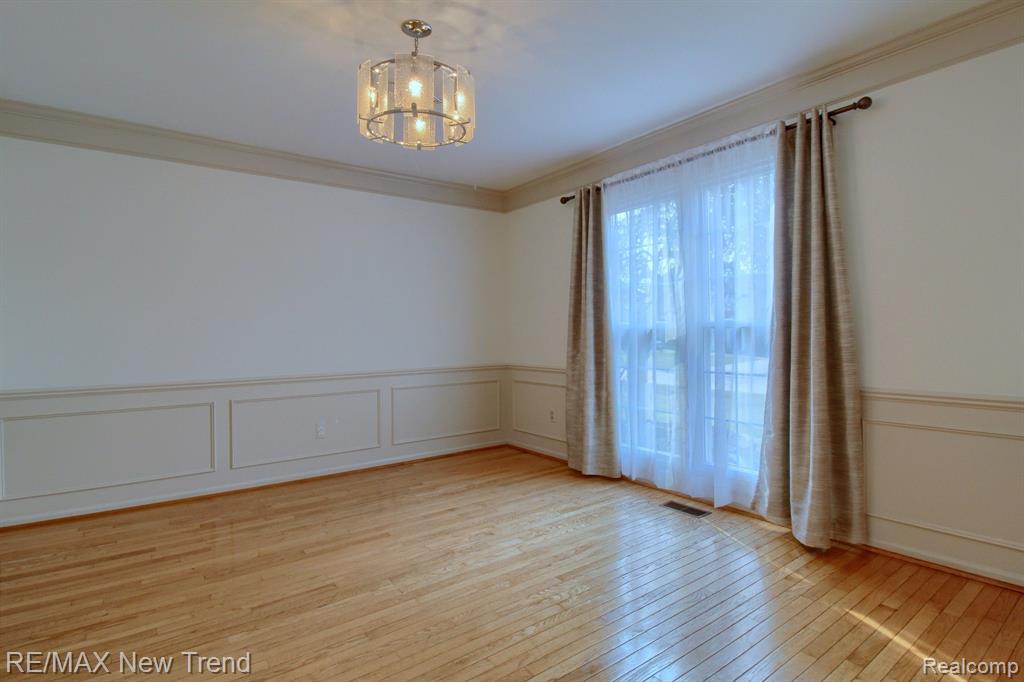 45331 Courtview Trail Property Photo 7