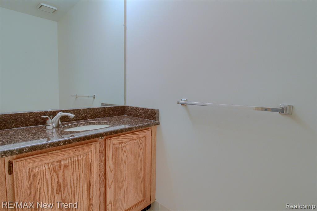 45331 Courtview Trail Property Photo 13