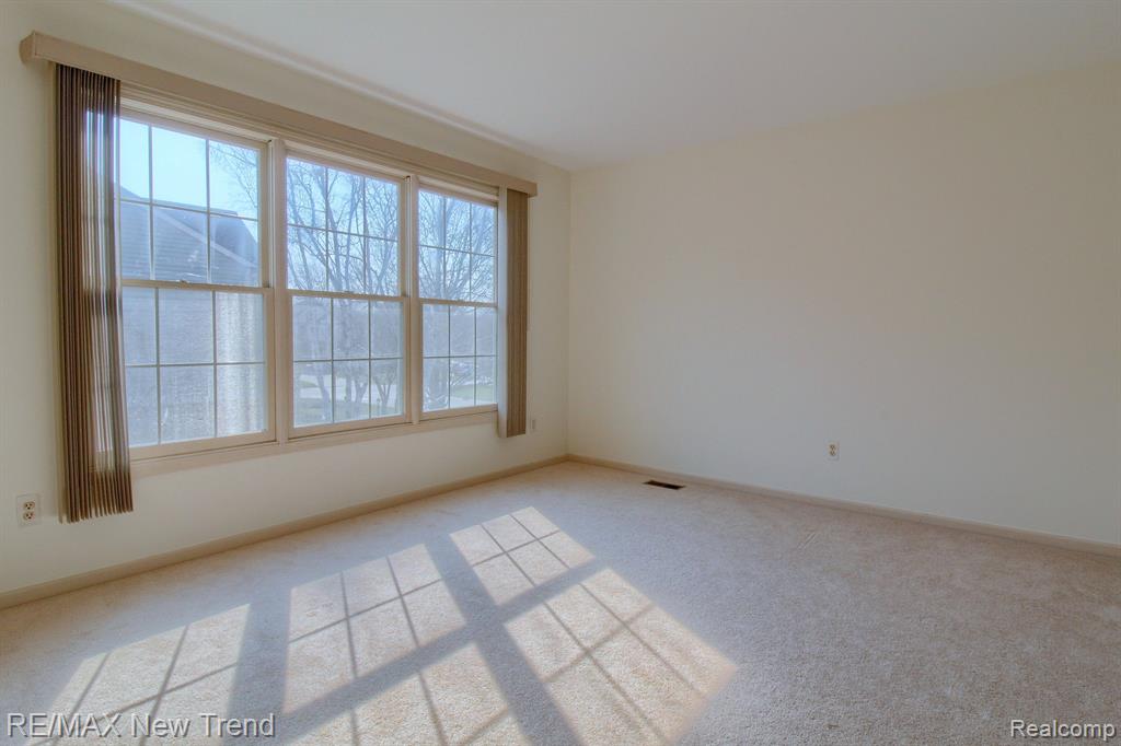 45331 Courtview Trail Property Photo 20