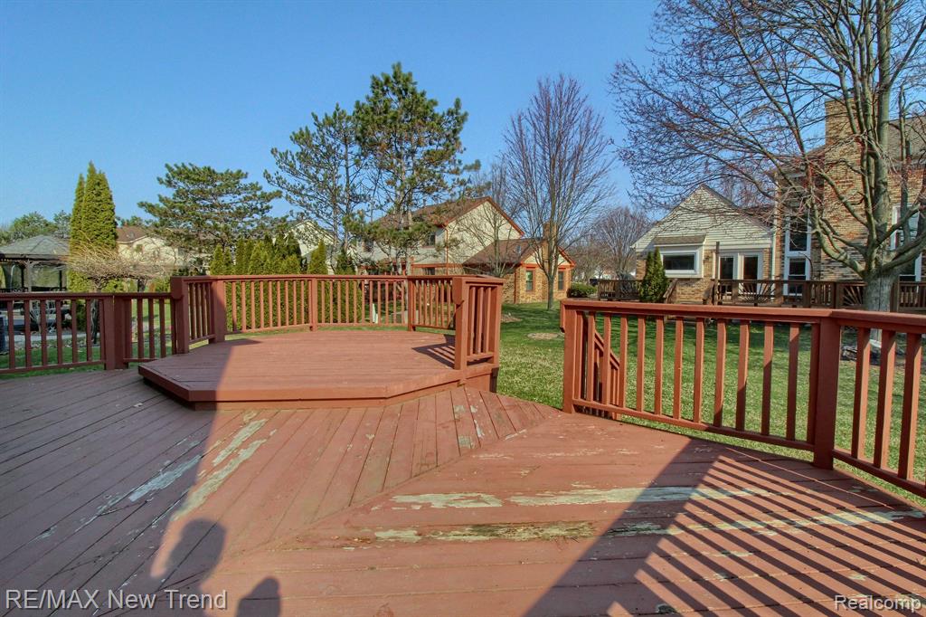 45331 Courtview Trail Property Photo 29