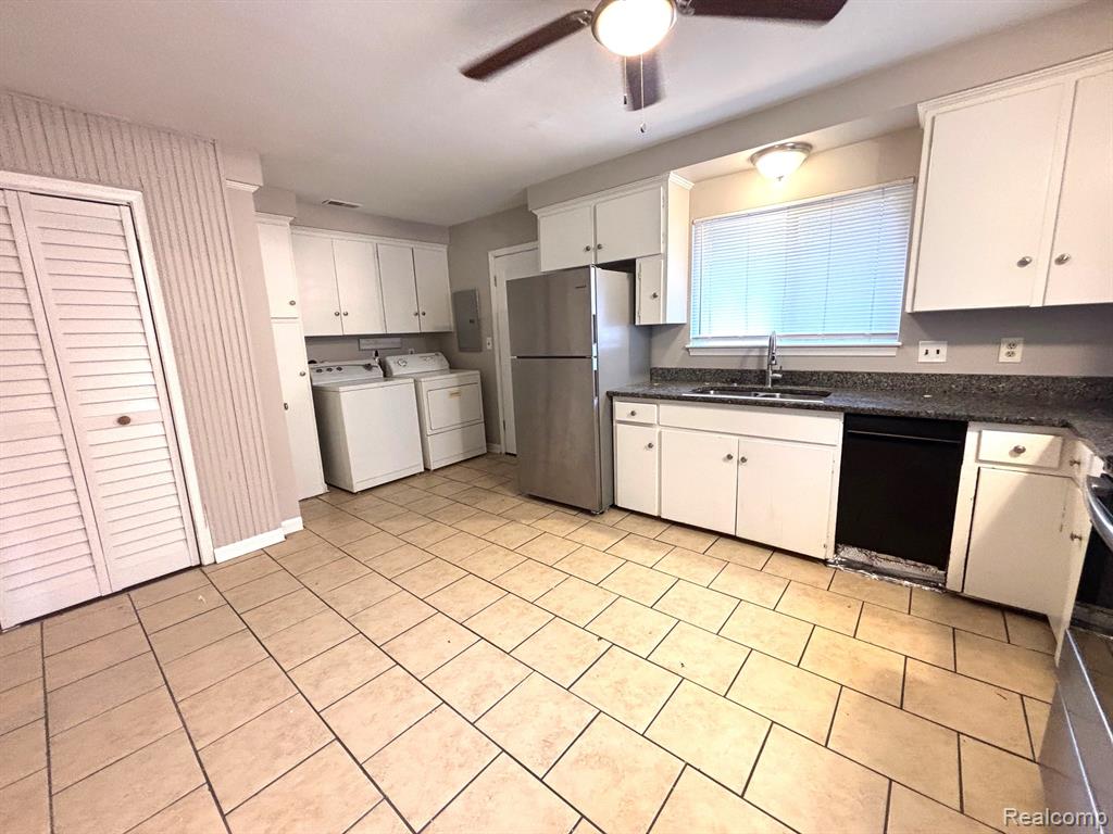 1455 E George Avenue Property Photo 4