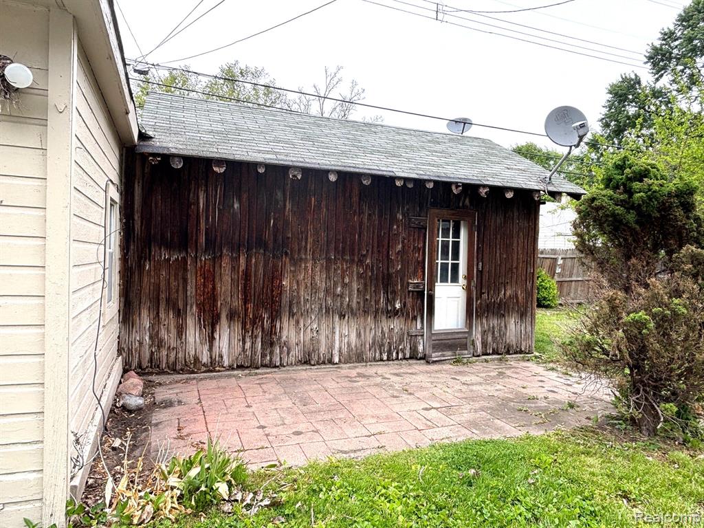 1455 E George Avenue Property Photo 14
