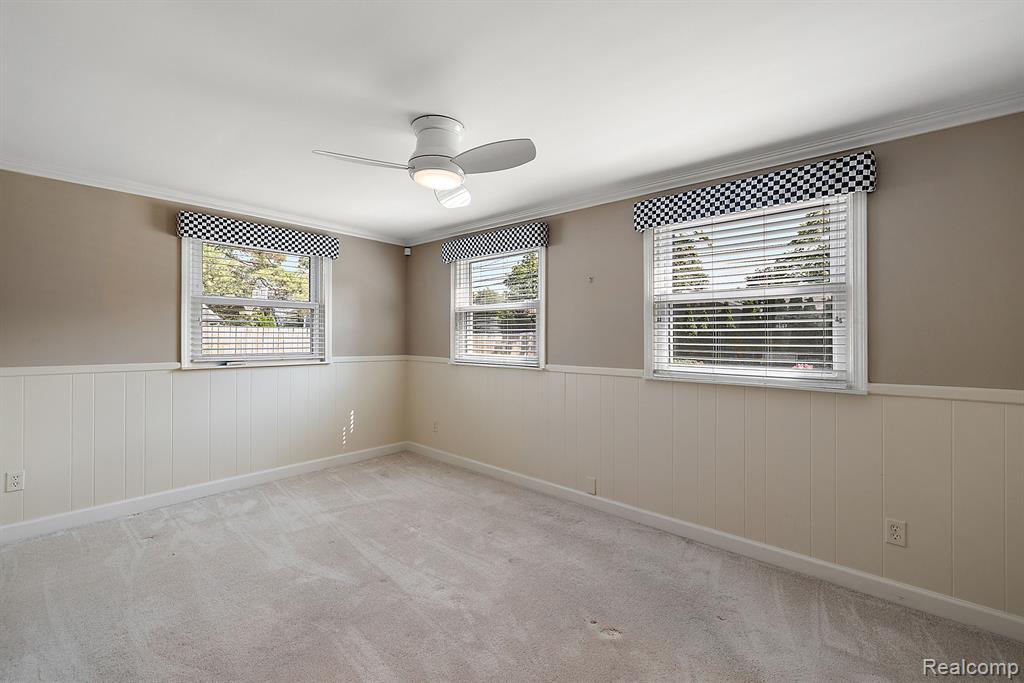 2546 Dorchester Road Property Photo 26