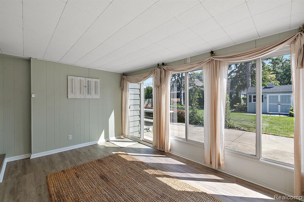 2546 Dorchester Road Property Photo 31