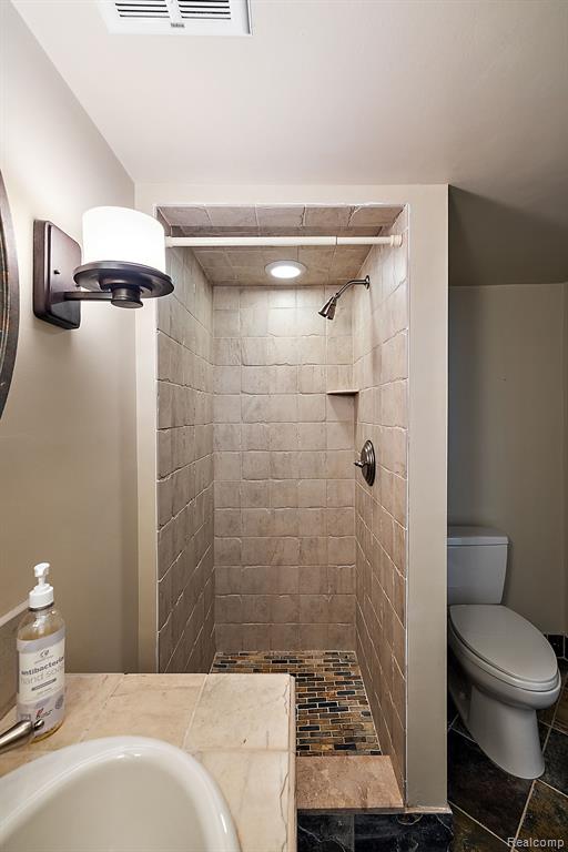 2546 Dorchester Road Property Photo 40
